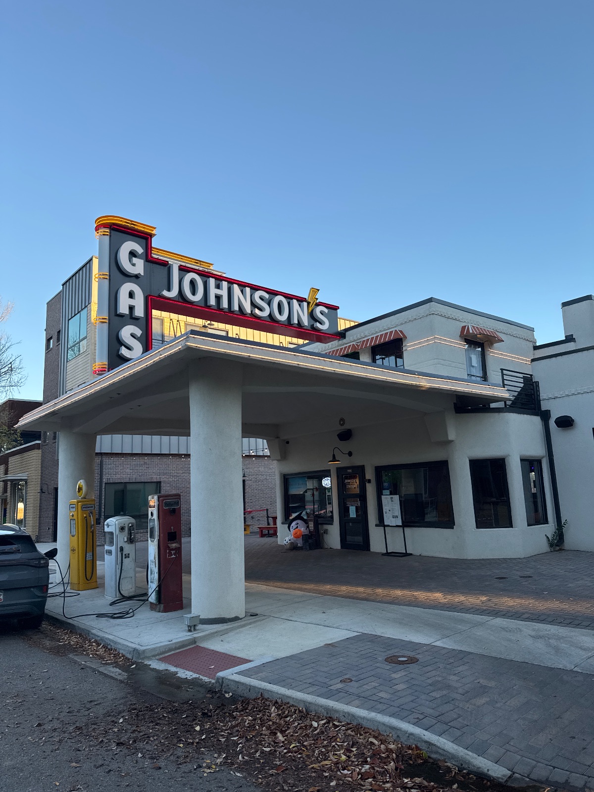 Johnson's Station Pub/Bar deal in Longmont